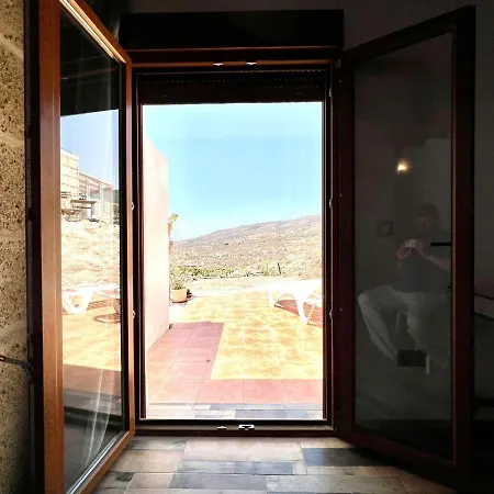 Casa Cueva Con Barbacoa, Wifi Y Vista Inmejorable A Oceano Atlantico Fasnia